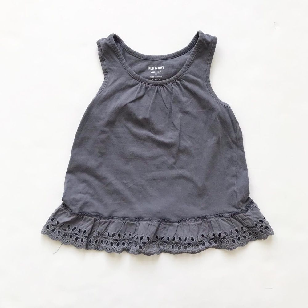 Old Navy gray eyelet hem tank top VGUC XS(5)